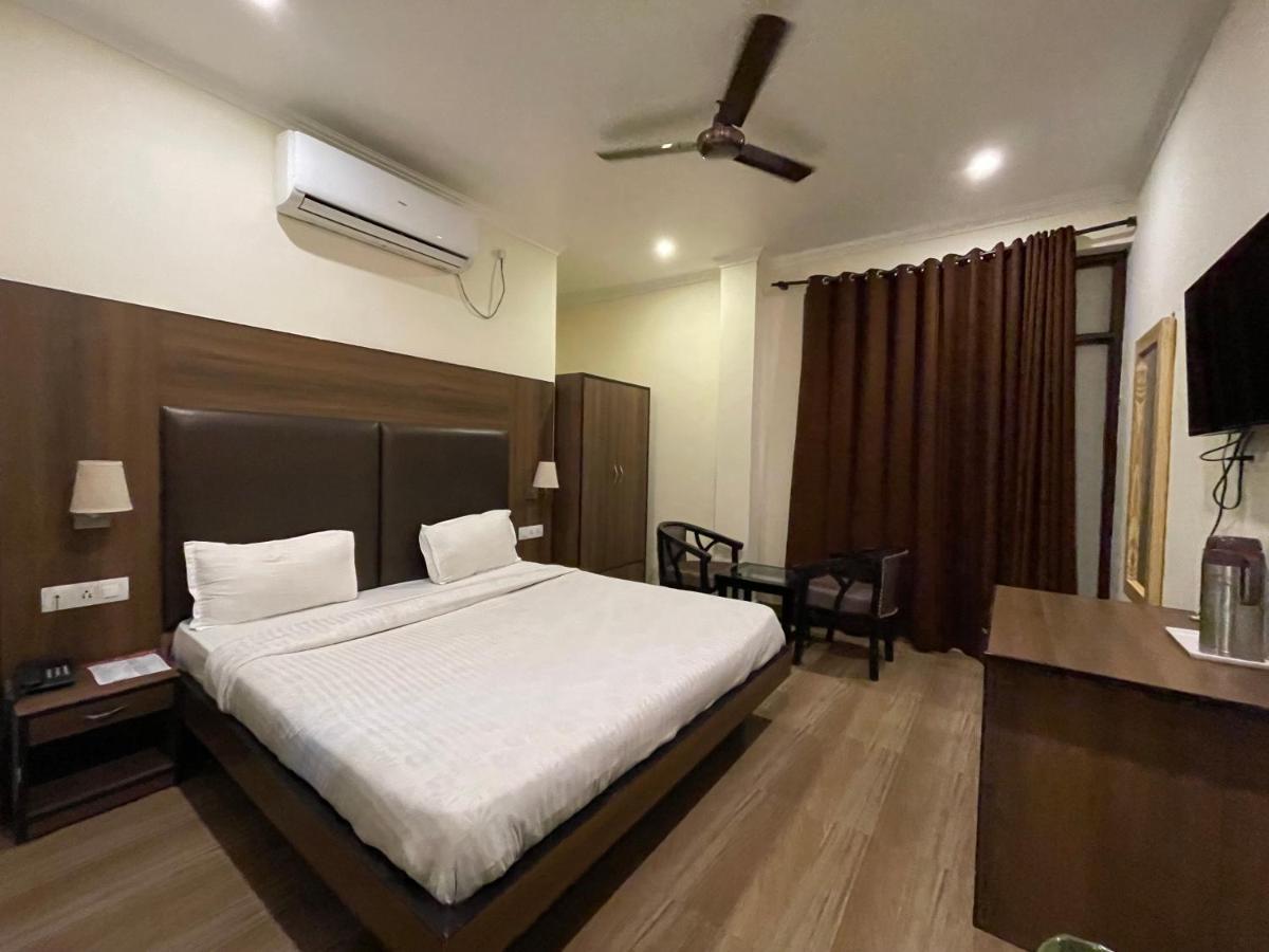 Tapasthali By Meera Hotels Rishīkesh Eksteriør billede